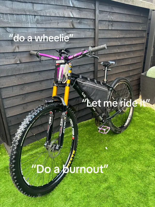 Who else gets this 😂