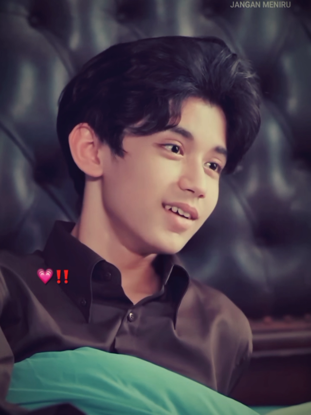 munduran dikit gantengnya kelewatan😖😵‍💫🤏🏼#anakajaib #erik #yusofie #fypppppppppppppp #youtube 