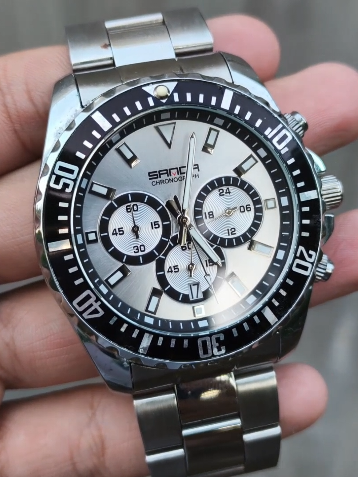 Naghahanap ka ng magandang pangregalo?? #sandawatch #chronographwatch #46mmwatch