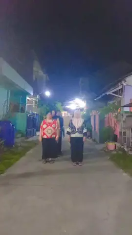 Adegan di buang sayang ..😄 lg latihan malah lumayan hasilny😄😄