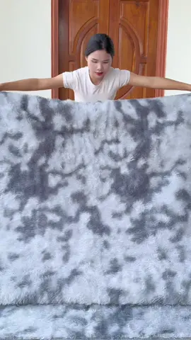 Thảm lông đẹp decor phòng khách đây ạ #thianhrevew #thamlong #decor 