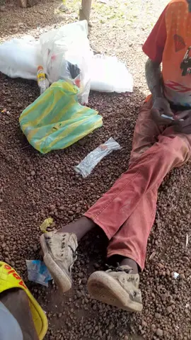 @Takoulata 🤣✌️ 