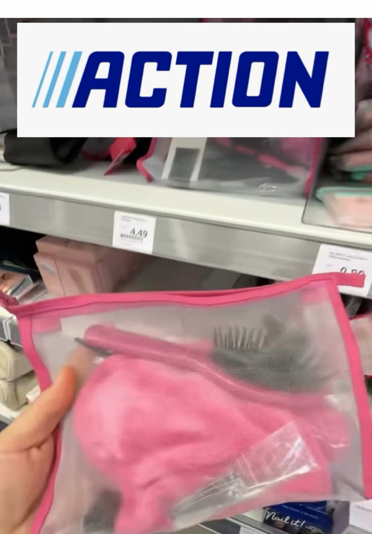 Découvre ce kit d’accessoires beauté et cheveux que j’ai trouvé pour seulement 4,49 € 🤩 Dans cette petite trousse super pratique, il y a 60 accessoires : élastiques, pinces, barrettes, chouchous et plein de petits indispensables pour les cheveux. Je l’ai acheté, je l’ai ramené à la maison et j’adore déjà l’utiliser au quotidien. C’est parfait pour organiser tous mes accessoires coiffure, idéal pour les voyages, pour la salle de bain ou pour emporter dans le sac. Franchement, un kit beauté pas cher, complet et super utile — je recommande ! 💕 #accessoirescheveux #tiktokfrance #bonplan #action #budgetbeauty    