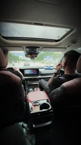 Công tác #xuhuongtiktok #xuhuongtiktok2025 #viral #carnival2025 #kiacarnival 