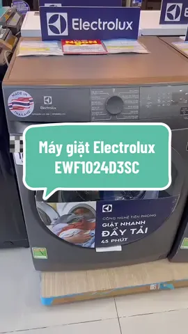 💰Tầm giá dưới 10 triệu mà muốn một chiếc máy giặt bền – mạnh – đẹp thì chọn đúng rồi nha! Electrolux 10kg màu xám đen, mẫu mới nhất – nhập Thái. Giặt nhanh 45 phút, sạch sâu, tiết kiệm thời gian. Ai đang cần nâng cấp máy giặt dịp cuối năm thì đừng bỏ lỡ!👔👗👕🧣 #Electrolux #MayGiat10kg #MayGiatDuoi10Trieu #ElectroluxThaiLan #GiatNhanh45p     