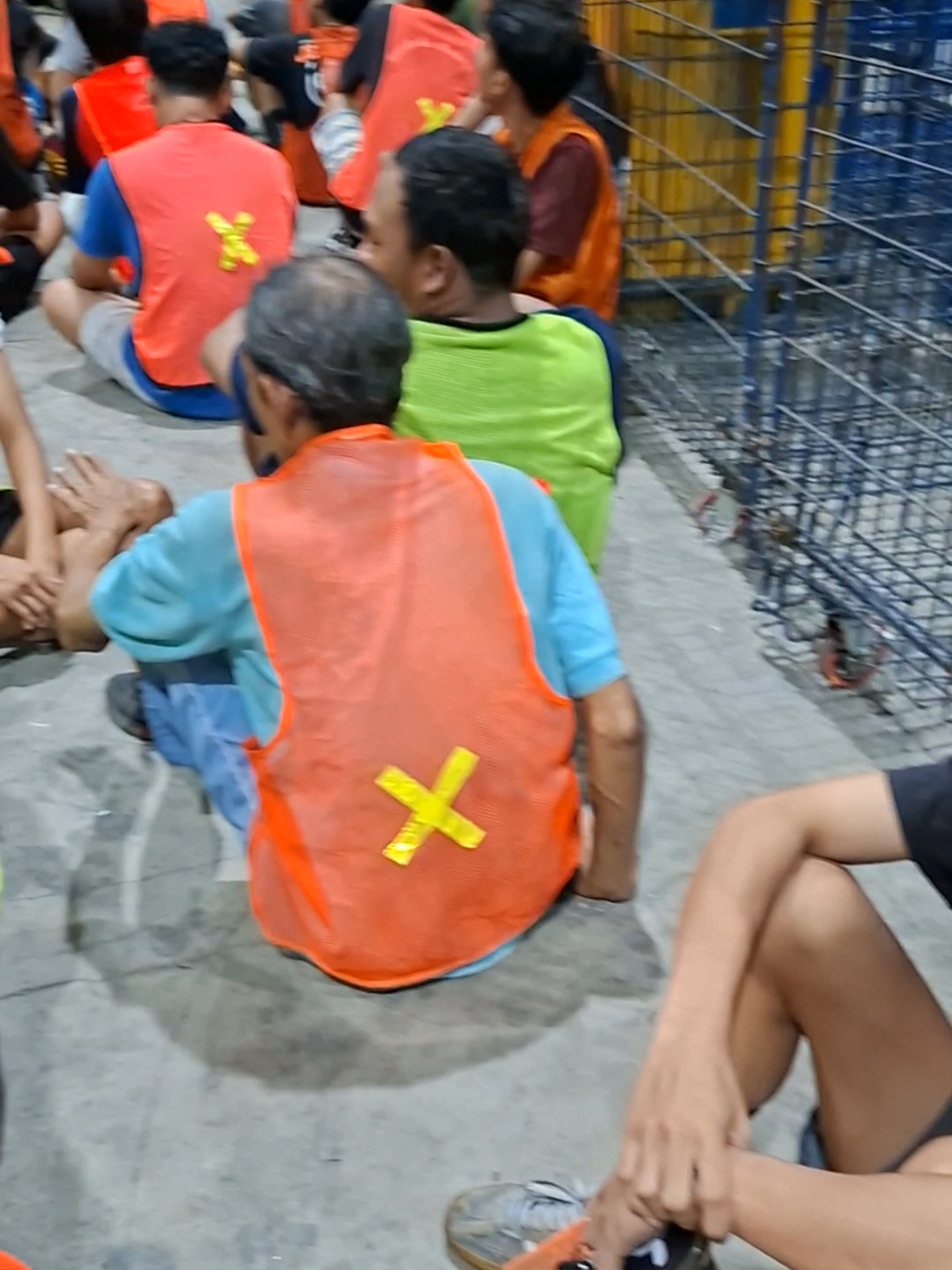 bahas janda gak tuh si bapak🤪 #spx #shopee #fypp #gudangshopee 