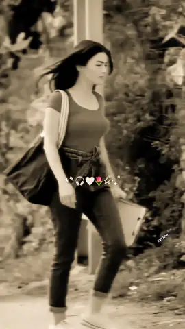 أكثر من مقامك ما أنطيك🖤🎧#عبايات #خواطر_للعقول_الراقية #فقط🫰#🤍#اكسبلور 