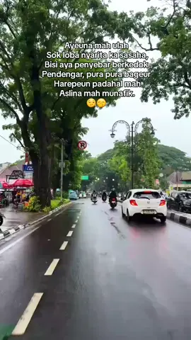 PAGAWEAN NU MACA NU KITU MAH😝🤭#capruklagi #fypviralシ #storygabut #moalbaleg #storysunda #storysunda🍁 #capruksundasadaekna #rungkad_beh_pokona_mah 