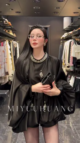 ✨ MIYUU HUANG Style ✨#trendingvideo #LearnOnTikTok #fashiontiktok #xuhuong #viralvideo 
