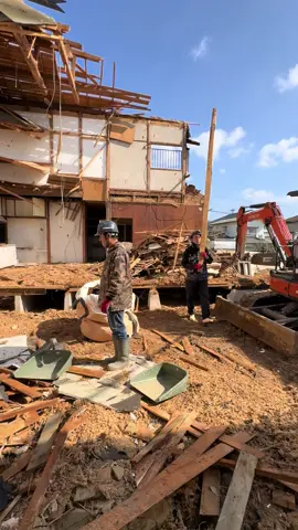 修行がたにぬはバカウケる🤣#共栄商事 #解体屋 #いいねください #フォローお願いします #おすすめにのりたい 