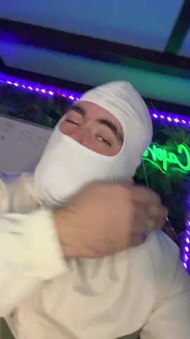 Ya que le CapriiGang qui me supporte h24 de 21h à 00h en live ❤️🤣🫡 mes vaillant(e)s 🫶🏼 #pourtoi #fyp #playback #playbackrapfr #tiktoklive 