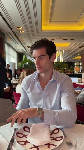 I already know you’re asking to try mine later 😤 @chrislytras 