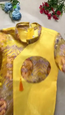 Sét áo dài mặc Tết du Xuân cho bé yêu đẹp quá #quanaochobe #aodaichobe#aodaidep#xuhuong #suaro 