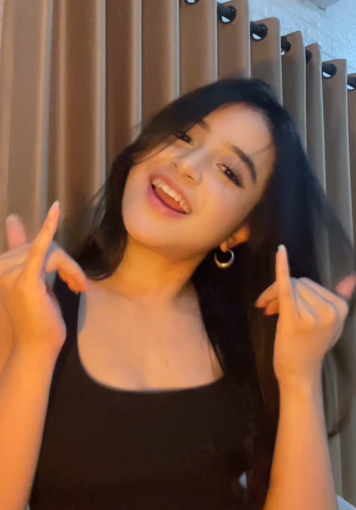 Olaaaa🤙🏻 #fyp #annisakaila 