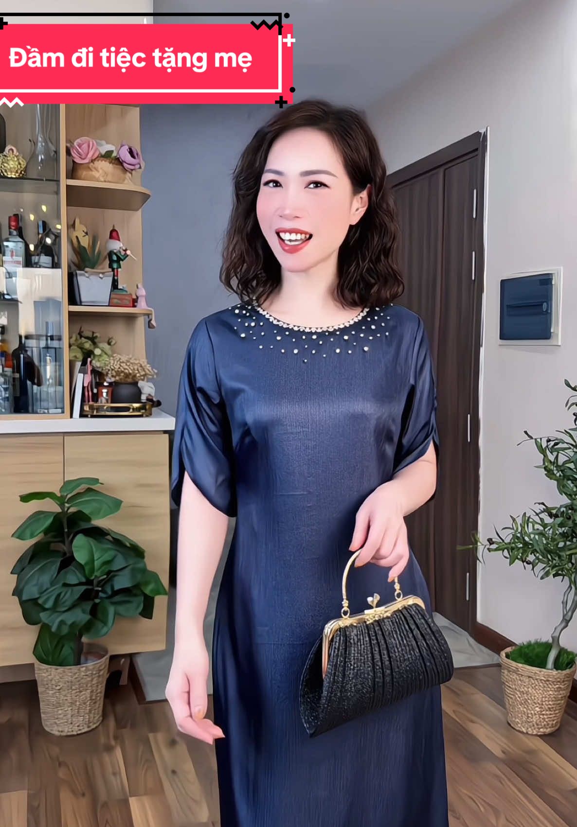 Đầm đi tiệc trung niên #thoitrangnu #damthietke #damditiec #damtrungnien #damtrungniendutiec 