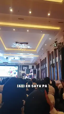 Diskusi untuk mendapatkan solusi bukan saling memojokkan dan menyerang, Ahli gizi dianggap Profesi yang dianggap sombong dan sok jual mahal karena sangat langka dicari.  Seharusnya ini menjadi evaluasi para petinggi BGN kenapa ahli gizi enggan masuk MBG, bukan mengambil profesi lain untuk dijadikan Ahli gizi..  Emang agak laen  #fypppppppppppppppppppppppppppppppppppppppppppppppppppppppppppppppppppp #ahligizi #mbg #persagi #makanbergizigratis 