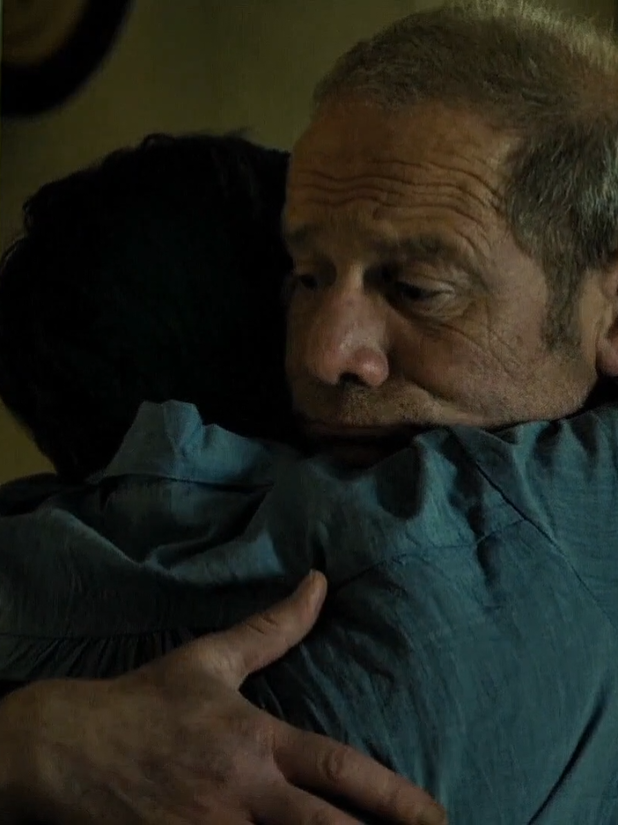 bit different but I love these two #tyrannosaur #oliviacoleman #petermullan 