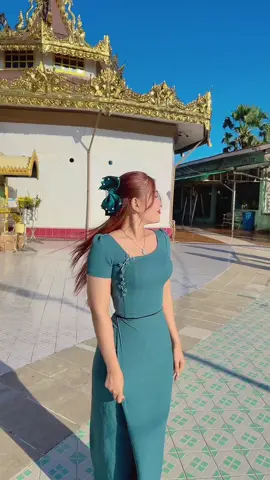 မယ်မဒီ👗🌸#beautybankအထည်ဆိုင် #thinwuttyihtun #womanclothing 
