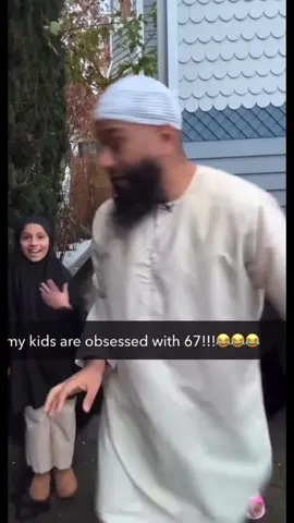 mfs pulling shi out their ass 😭 😭 #fyp #seriously #giftok #genuinely #balls