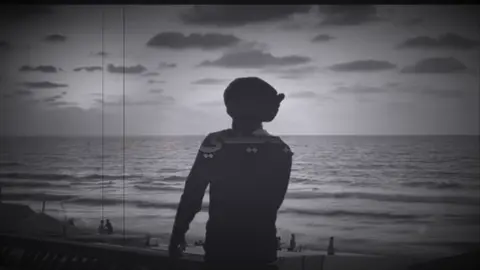 - منن ضربـاآت زمان ، 🤕💔 ُ . .      #foryou #محمد_ابو_شعر #تصميم_فيديوهات🎶🎤🎬 #المصمم_محمد_العاصي♥️👋🏻 #اكسبلورexplore❥🕊 