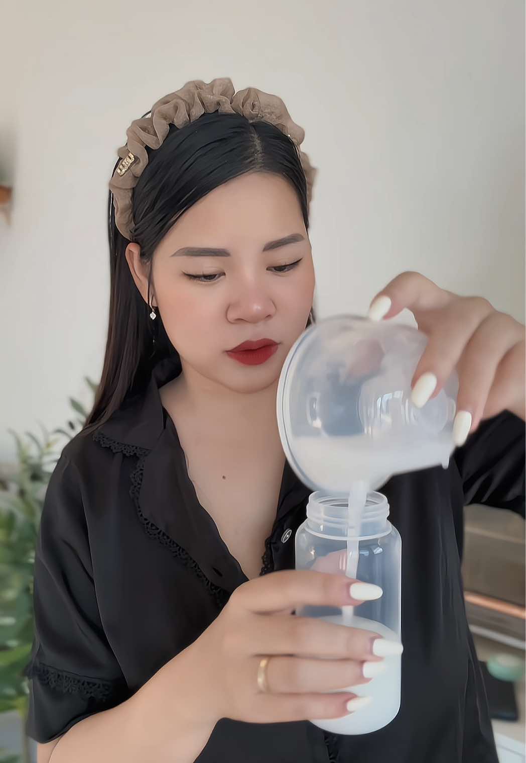 Rẻ - êm - kiệt chỉ 2xx, chân ái cho các mom tài chính hạn hẹp #megialinh #mayhutsua #kissbaby #mebimreview 