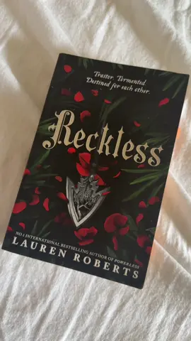 Pae to Kaiiiiii #BookTok #bookworm #recklesslaurenroberts #inlove #pai 