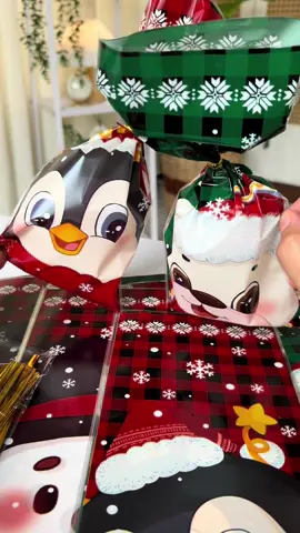 Replying to @morica #giftbag #giftwrap #christmasgift #christmasgiftbags 