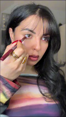 Burgundy eye makeup ✨🍷 #BurgundyEyeMakeup #GlamLook #MakeupInspo #FallBeauty #EyeGlam