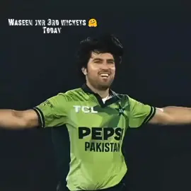 Waseem jnr 3rd wickets 🤗 Today 😘🥵 . . . . . . . . . . . . . #viralvideo #foryoupage #Cricket #Smoorediting #viraltiktok 