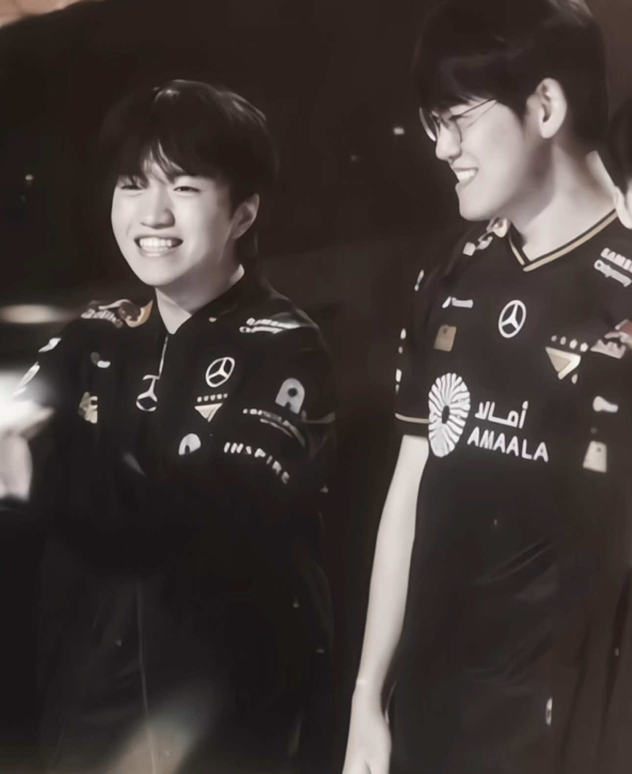 : chỉ cần nghĩ đến ngày xa nhau…bộ nhớ của tớ lại đầy thêm một đoạn buồn…. #guke #guria #gumayusi #keria #haluvt1 