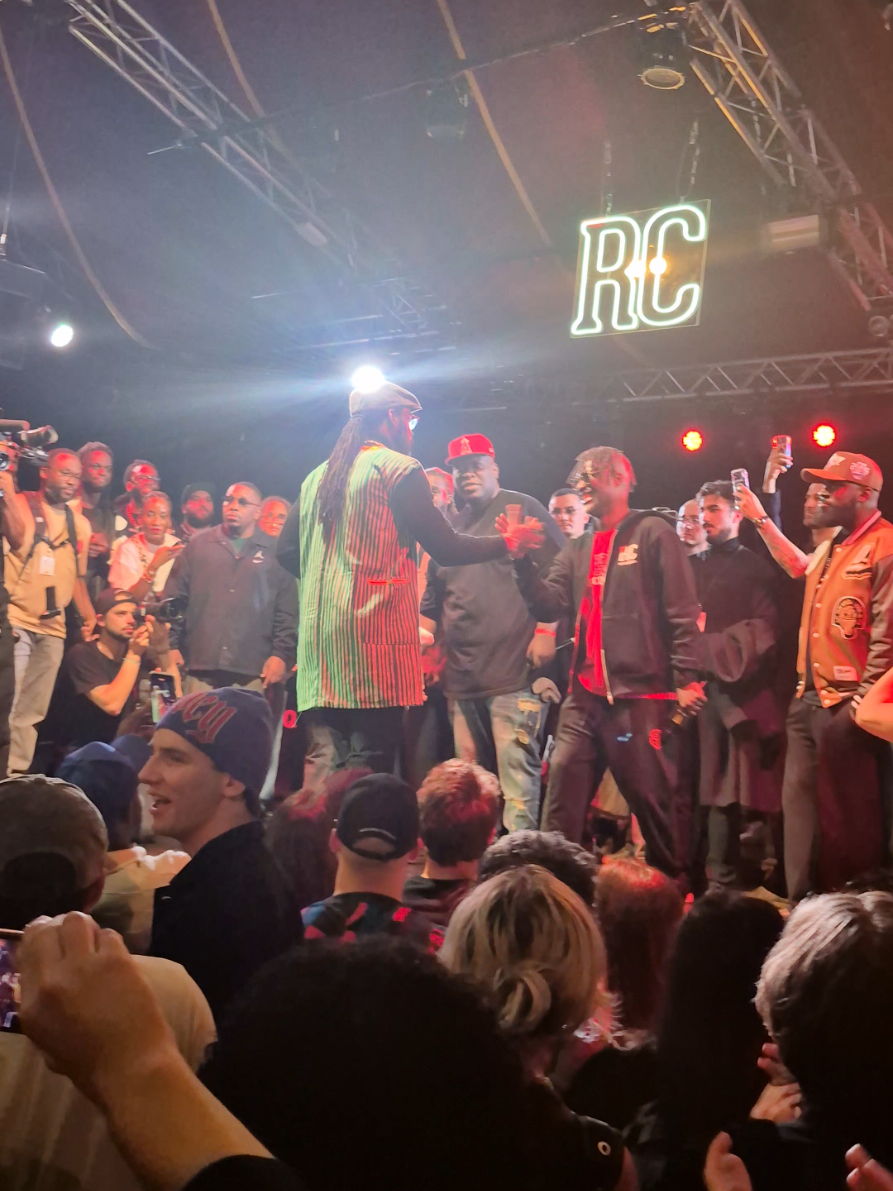 Bref moment du RC 15 ans hier au cabaret sauvage. #rapcontenders  #rc15ans #genrehistorique #battlerap 