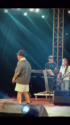 #ကျော့ရဲ့နန်းဖေါ့အွာ  တေးဆို #လုံးမာန်  #📸ကင်မရာကျော်ဟိန်း #ဓာတ်ပုံရိုက်ချင်ရင်ဆက်သွက်လို့ရပါတယ် #camerakyawhein @ကင်မရာ ကျော်ဟိန်း @ကင်မရာ ကျော်ဟိန်း @ကင်မရာ ကျော်ဟိန်း 