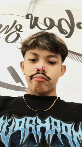 cinta yg gak bisa di miliki. #fyppppppppppppp #fyppppppppppppp #trending #fyppppppppppppp @𝘽𝙪𝙙𝙞 𝙎𝙖𝙣𝙩𝙤𝙨𝙤 @𝔫𝔬𝔱𝔟𝔲𝔡𝔦𝔰𝔞𝔫𝔱  izin 