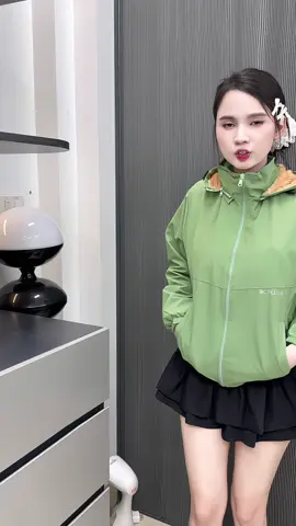 Áo khoác gió lót lông mà chỉ hơn 1 lít thì nói không ai tin thật ấy #thoitrang #thoitrangnu #aokhoacgio 