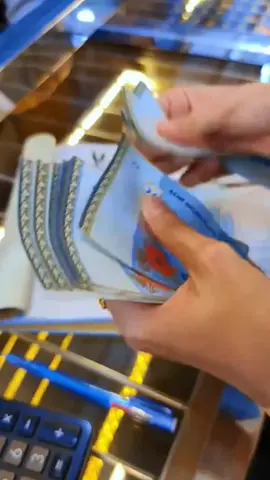 ASSALAMUALAIKUM Ar-Rahnu PAJAK GADAI ISLAM Semua item yang di jual adalah tulen 916 emas original. Beli mengikut harga yang tertera dalam gambar, kerana harga adalah harga lelong. Jika nak tengok bukti pembelian, sila lihat apa yang kami siarkan di atas. (EMAS DI JAMIN ORIGINAL 916)  ORDER 2 EMAS FREE( cincin)  Original 916✔ 🆓 Upah postage 🆓 Upah resizer (potong)        Kepuasan anda           adalah matlamat kami.#emaslelong916 #fypmalaysia🇲🇾 #emasmurah #emasbajet #emaskawin 