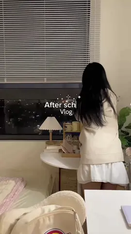 Cozy & Aesthetic After School 🕯️💭🤍 #studytok #cozyroom #student #studywithme #afterschool 
