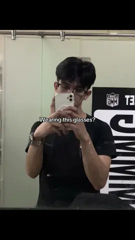 Aesthetic semi frame glasses #glassesformen #semiframe #halfframeglasses #aestheticglasses #glassesboy 