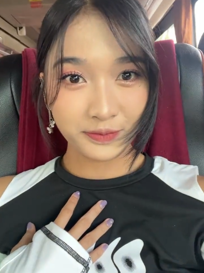 om telolet om. #onieljkt48 #gitajkt48 #corneliavanisa #gitasekarandarini 