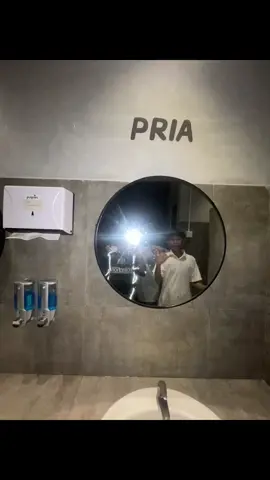 Trio cengoh @piistecuww✌🏿🌊 #fyp #trio #gganteng #masukberanda 