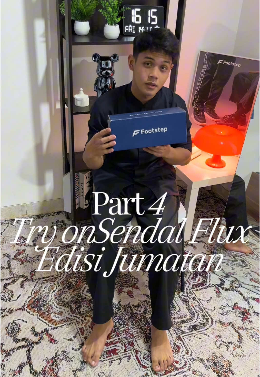 Jumatan tapi Lagi musim ujan jadi harus pake sendal yang pasti nya anti slip dan licin😋🫵🏻 #sendalviral #sendalkekinian #sendalslop #outfit #jumatberkah 