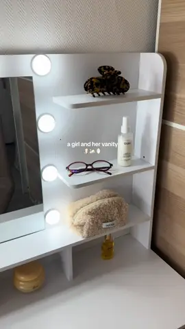 obsessed🪞🕯️ #coiffeuse #vanity #tiktokshop 