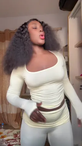 Li dfa fess 🫶🏾💪🏼@Alioune Badara ❤️🔟✌🏾 @Petite Socé😘😘🙈 @💕Miss💕Blow💕 #tiktokindia #tiktoknews #senegalaise_tik_tok🇸🇳pourtoichallenge #pourtoii 