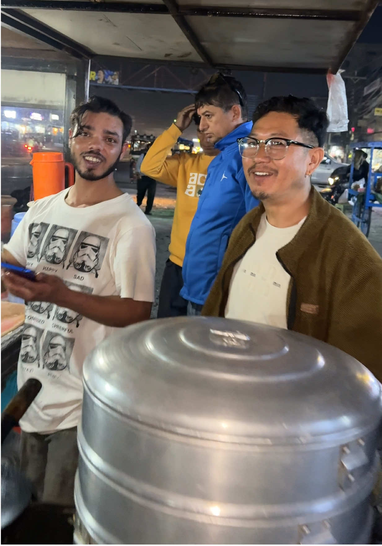 Local food promote , sansar kai mitho ani sasto 🍲🍱🤤 #damaklocalfood 