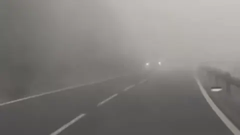 حسيت المطر بي نقص هالمره ، #شعراء_وذواقين_الشعر_الشعبي🎸 #شعراء_الجنوب #اشعار #تصميمي #لايك__explore___ 