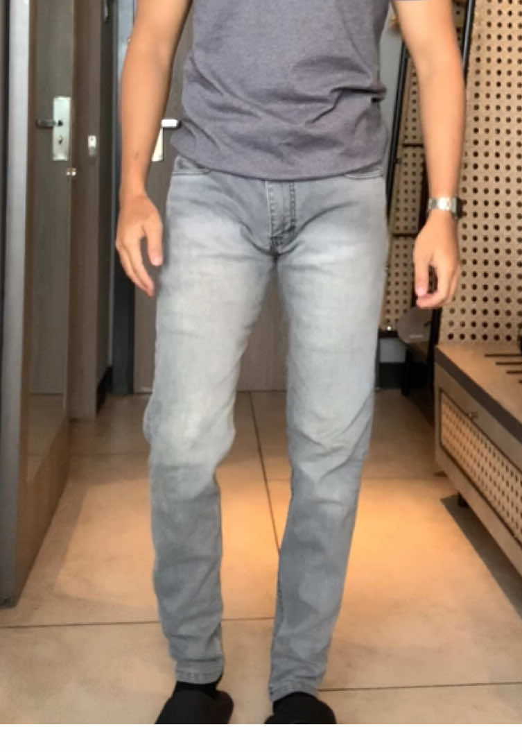 Membalas @Eno #celanajeans #celanaslimfit 