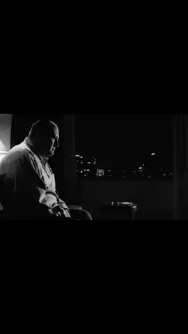 دڵدارە هەرە ئازیزەکەم زۆر دەمێکە قسەیەکمان لەگەڵ یەکدا نەکردووە بەجۆرێک شپرزە و شێواوم ئەگەر منت بەم شێوەیە ببینیایە خۆشت نەدەویستم  دۆستۆیڤیسکی