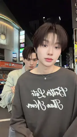 feel like shibuya boi🖤 @Harit_keng #nampingster #kengharit 