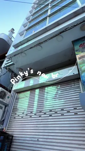 ဆိုင်ခွဲလေးပီးတော့မယ် Part 2📍#upgradewithmo #Lifestyle #pinkycontactlensfounder #tiktok 