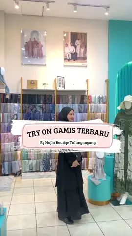 Try on gamis terbaru! Elegan, jatuhnya cantik, vibes-nya mewah 🤍👘 Outfit : Dandia Dress - Black #fitcheck #dresscantik #sarimbitterbaru #fashion #fyp 