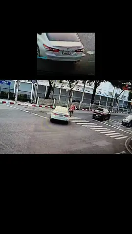 คนรู้จักส่งมาให้ดู เลี้ยวมาได้แย่มาก อย่างน้อยก็เบรคหน่อย นี่พุ่งเข้าไปเลย อิงกฏหมาย ไม่อิงความเห็นส่วนตัว มาตรา 70 ของพระราชบัญญัติจราจรทางบก กำหนดให้ ผู้ขับขี่ต้องลดความเร็วของรถลง เมื่อขับรถเข้าใกล้ทางร่วมทางแยก ทางข้าม เส้นให้รถหยุด หรือวงเวียน เพื่อเตรียมพร้อมให้คนเดินเท้าข้ามถนนได้อย่างปลอดภัย #เฮียขับรถ #ขับรถ #ตํารวจจราจร 